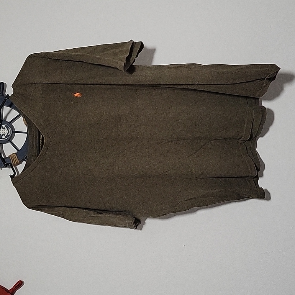 Polo V-neck T-shirt 《Two Polo T-shirts for $15》